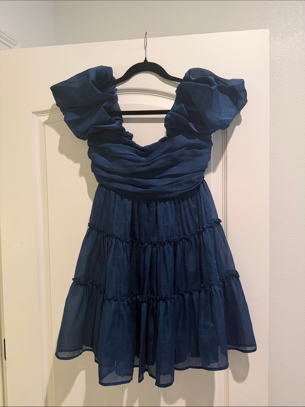 Altard state XS navy blue puff detail dress